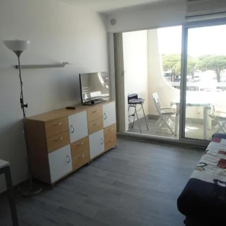 Port Camargue, 1 Pièce, 4 Personnes - Fr-1-414-61 Appartement *